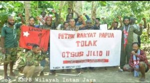 KNPB Wilayah Intan Jaya Bersama LMA Dan Beberapa Tokoh  Louncing  Petisi Penolakan Otsus Jilid ll Di Papua
